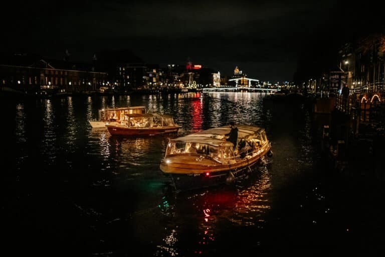 Boats Geertje and Pure Spirit at night
